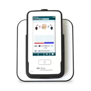 Sera™ – naprava za presejalni test sluha pri novorojenčkih. Omogoča zgodnje odkrivanje slušne izgube.